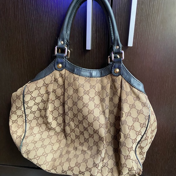 Gucci sukey bag extra large